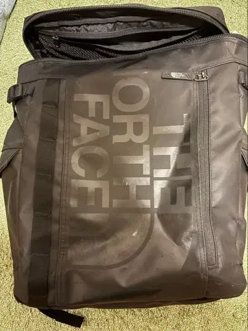 THE NORTH FACE 퓨즈 박스 블랙 백팩