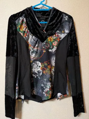 [ OZZ ON ] ONESTE 긴팔 꽃무늬 셔츠