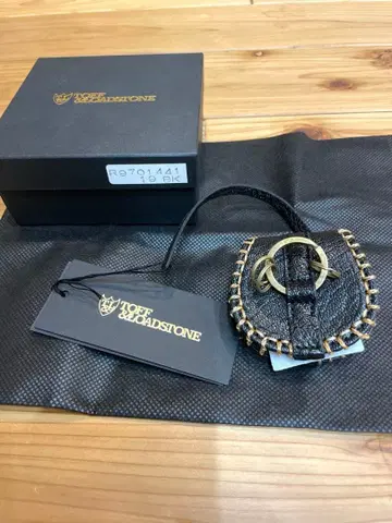 새상품 TOFF&LOADSTONE 마그넷 키 참 라더