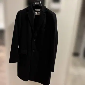 유나이티드 애로우즈 네이비 체스터 코트