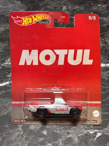 Hot Wheels DATSUN 620 MOTUL