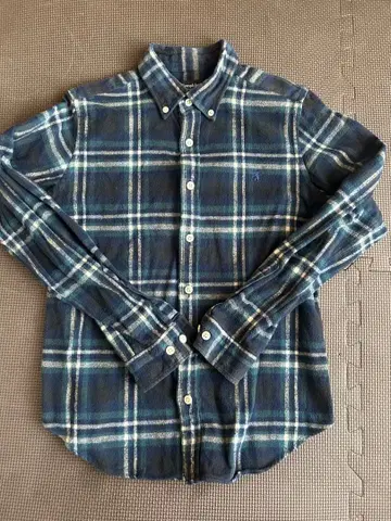 네이비 계열 체크 셔츠 100% 코튼