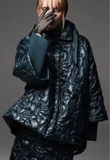 HERNO 헬노 퀼팅 라이트 다운 자켓 블랙