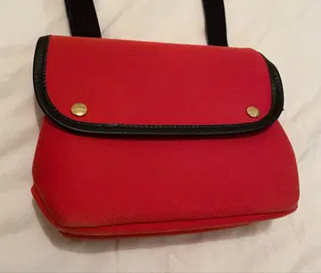 브레디 에이본 미니 숄더백 스칼렛 즉시 구매