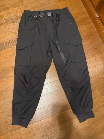 Y-3 남성 바지