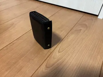 에미피우 블랙 가죽 이단 접이식 지갑