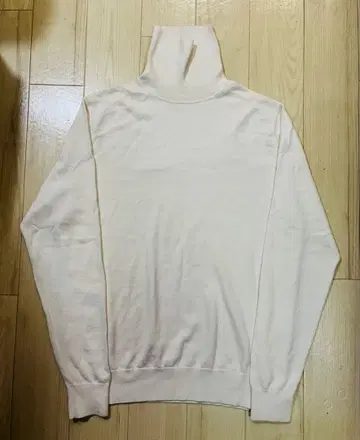 새상품급 UNITEDARROWS 터틀넥 니트 울 실크 캐시미어 혼방