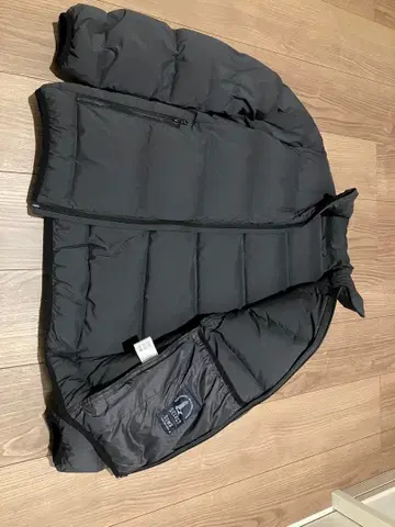 셀렉 다운 블랙 M 사이즈