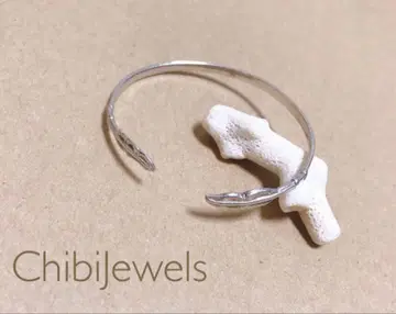 Chibijewels 깃털 모티브 실버 C형 뱅글 실버 새상품급
