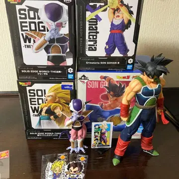 드래곤볼 피규어 세트