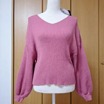 택 포함 새상품 몰캉몰캉 니트 V넥 긴팔 스웨터 핑크