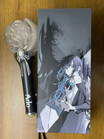 Ado 응원봉 모나리자의 옆얼굴