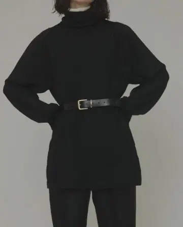 [ CEPIE. ] 컨셔스 터틀 니트