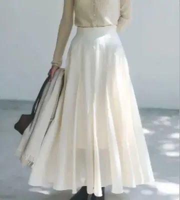 [ 완판템 ] anuans 파인 시어 플레어 스커트