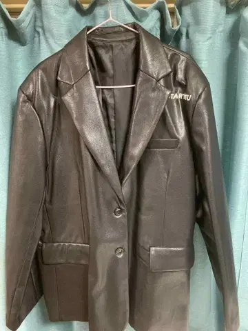 블랙 가죽 자켓