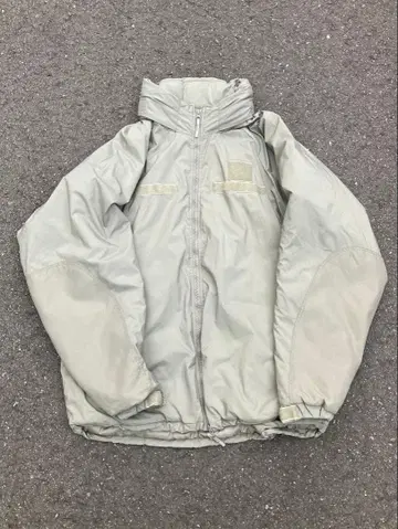 Wild Things사제 ECWCS Gen3 level 7 자켓