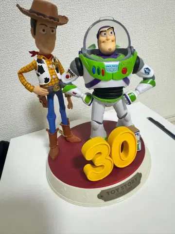 토이 스토리 30주년 우디 버즈 피규어
