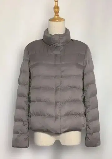 새상품급 UNIQLO 울트라 라이트 다운 자켓 파우치 포함 S 사이즈