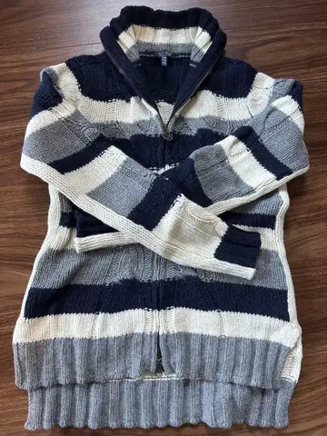 ARMANI JEANS 니트 가디건