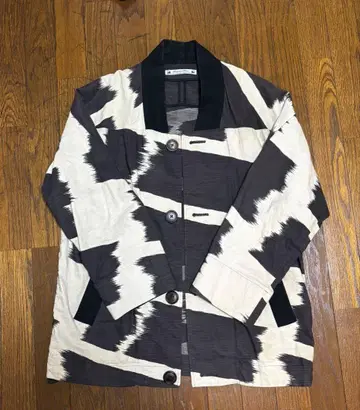 Sasquatchfabrix. 커버올