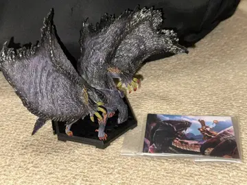 고아마갈라 몬헌 피규어