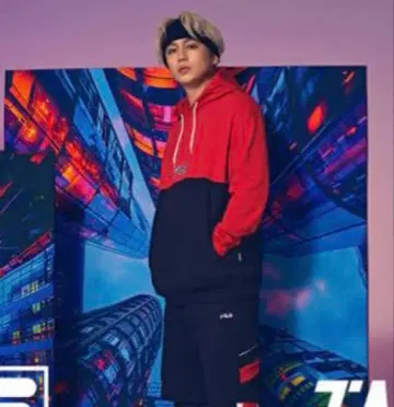 FILA 풀 후드티 레드 M 사이즈 IMP. 요코하라 유키 착용