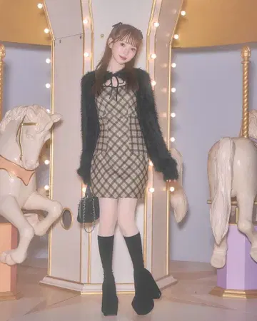 michellMacaron 미쉐마카 체크 무늬 앙상블 미니 원피스