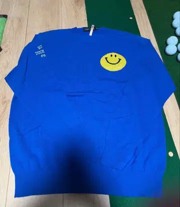 러프&스웰 골프 스마일 크루 니트 클리닝 완료 M 사이즈 새상품급