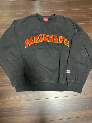 Paragraph P08 블랙 맨투맨