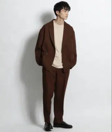 NIKO AND - 브라운 셋업