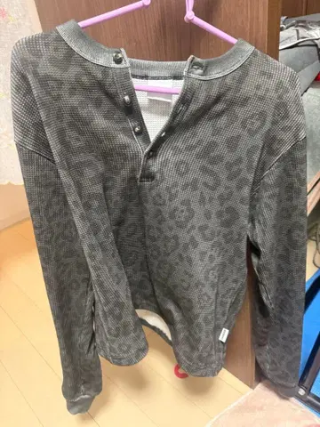 WISH FOREVER 레오파드 무늬 7부 소매 티셔츠