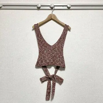 [새상품급] LOWRYS FARM(로리즈팜) 멜란지 리본 뷔스티에 달콤함