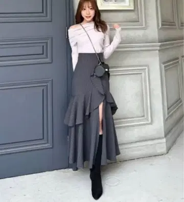 스커트 프릴 슬릿 하이웨스트 스커트 숏팬츠 네이비 리엔다