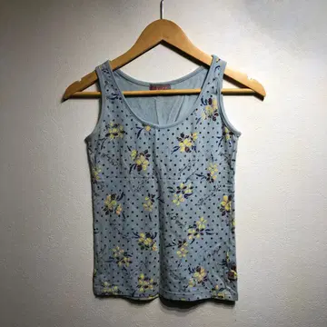 Y.B. angel 스카이블루 꽃무늬 탱크탑