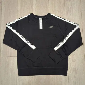 뉴발란스 블랙 트레이닝복 M 사이즈
