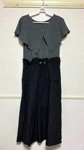 슬리브리스 플레어 슬리브 롱 원피스