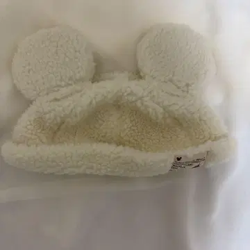 디즈니랜드 팬캡 겨울 화이트 복슬복슬