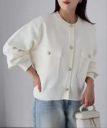 [ 새상품급 ] 스폰디쉬 골드 버튼 숏 가디건 Riberry