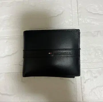 타미힐피거 이단 접이식 지갑 블랙