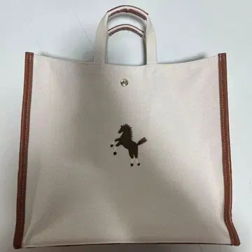 SEVENTEN 세븐텐 오마상 토트 대 지립 토트백 화이트