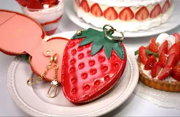 아르스 페보리트 줄기 달린 딸기 키케이스 ( 소가죽제 )