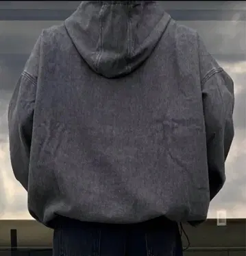 다크 그레이 데님 후드티