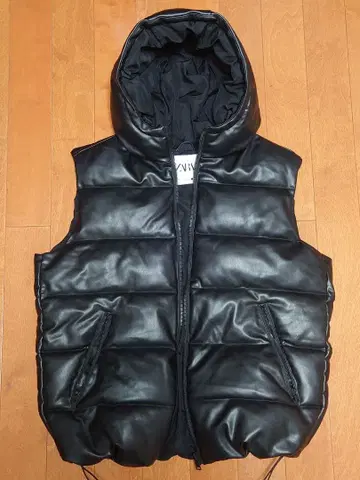 ZARA 완판템 페이크 가죽 다운 베스트 L 사이즈