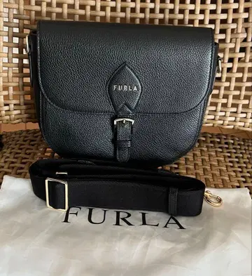 FURLA 블랙 숄더백