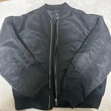 [ 완판템 ] H&M 블랙 MA-1 플라이트 자켓 S