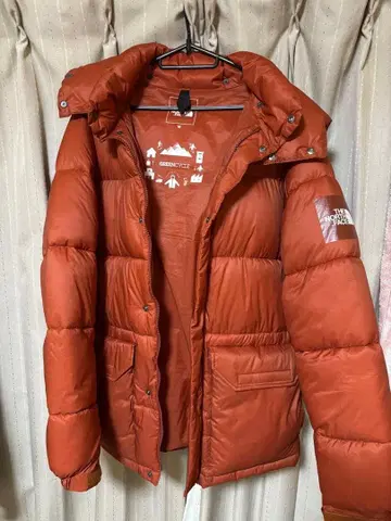 THE NORTH FACE 다운 자켓 오렌지