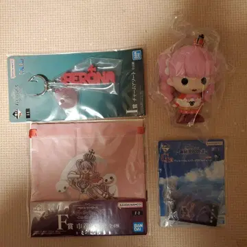 제일복권 ONE PIECE 페로나 SOFVIC 츄 소프트 비닐 참 복조리