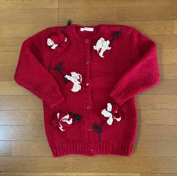 잉게보그 빨간색 꽃 모티브 니트 가디건