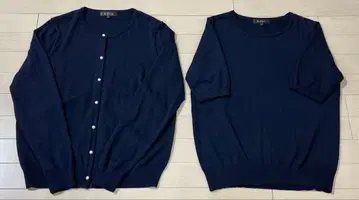 리플렉트 펄 버튼 니트 가디건 네이비 새상품 11호 트윈 니트