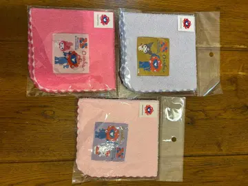 오사카 엑스포 먀쿠먀쿠 헬로키티 쿠로미 마이멜로디 타월 손수건